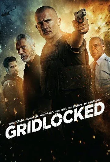 Смотреть онлайн В тисках (2015) в хорошем качестве
