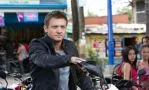 Смотреть онлайн фильм Эволюция Борна (2012)
